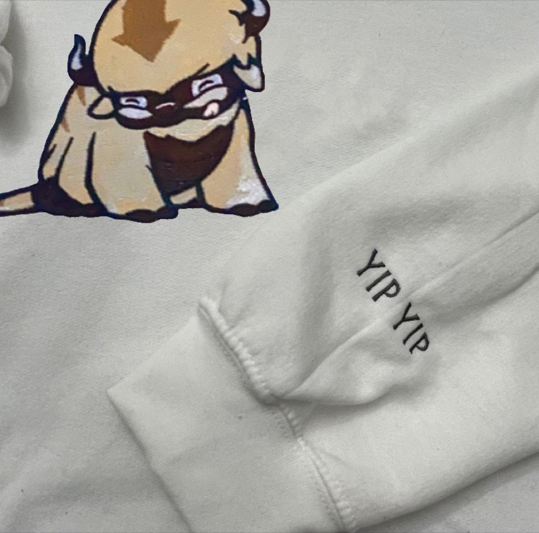 Bison Embroidered Yip Yip Sweatshirt Unisex Clothing