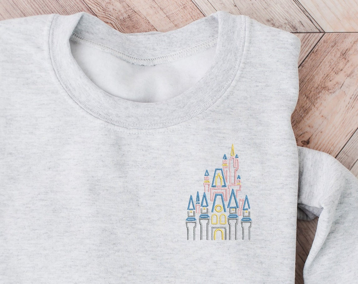 Disney Castle Embroidered Crewneck Disney Embroidered Sweatshirt Cinderella Crewneck Disney Princess Sweatshirt Womens Disney Crewneck