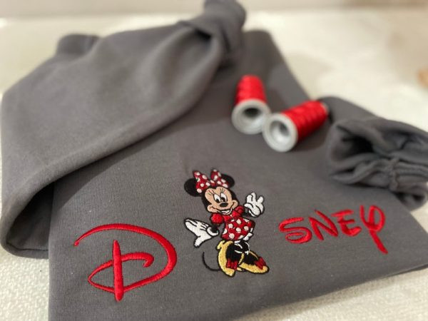 Disney X Minnie Mouse Embroidered Sweatshirt