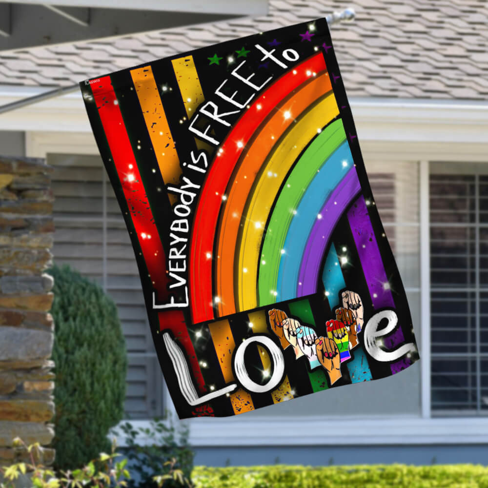 LGBT Flag - Everybody Is Free To Love Diversity Flag Pride Gay Pride Lesbian Flag