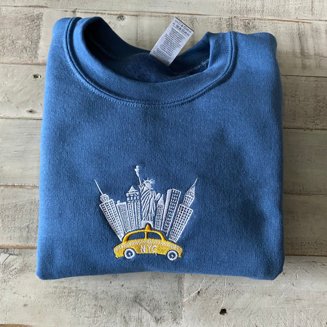 New York City Embroidered Sweatshirt Nyc Vintage Sweatshirt Vintage Taxi Sweatshirt