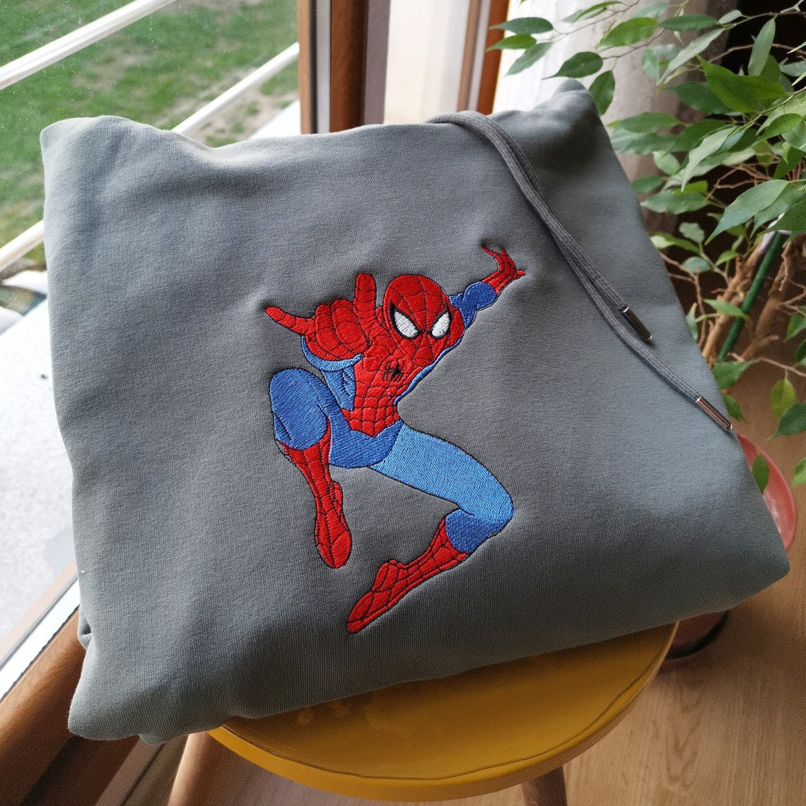 Spiderman Embroidered Sweatshirt Hoodie Unisex Sweater Sweatshirt