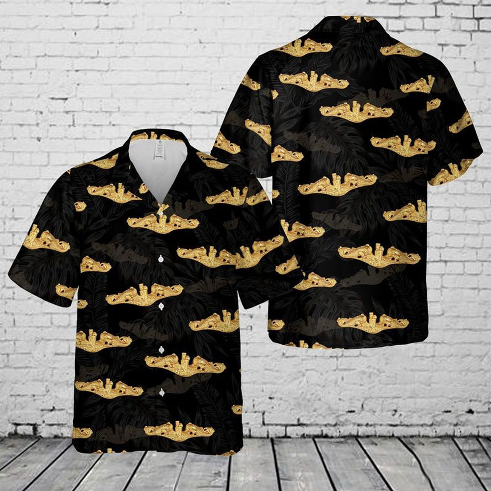 Submarine Hawaiian Shirt Submarine Lover Gifts Shirt For Men and Women