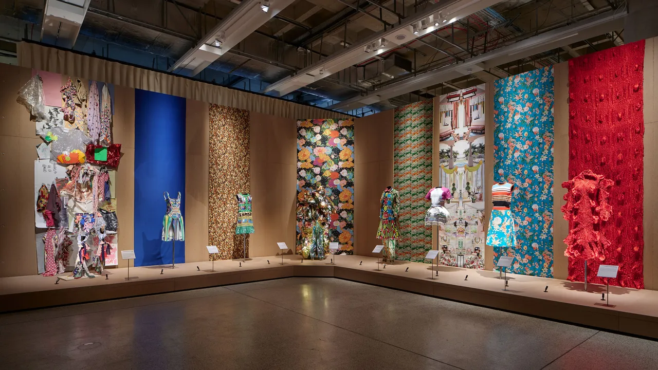 Embark on a Fashion Journey: Must-See Exhibitions of 2024!