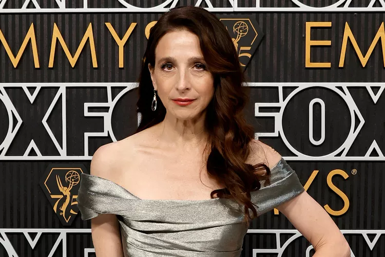 Marin Hinkle and Randall Sommer Finalize Divorce After 25 Years: A Respectful Separation